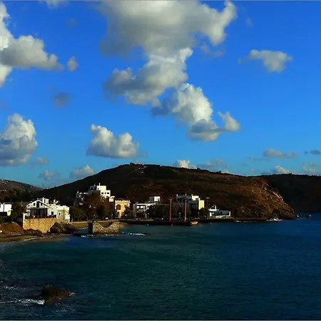 Cozy & Private Panoramic Seaview Retreat - Naxos! דירה Moutsoúna
