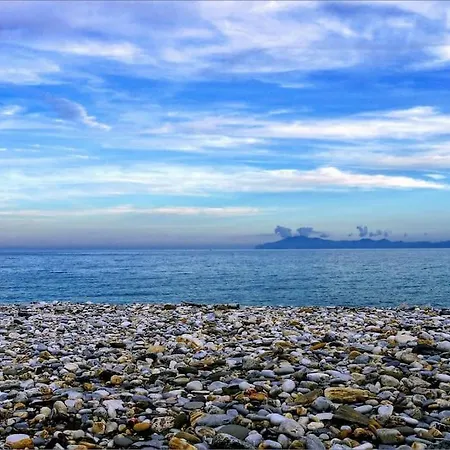 Cozy & Private Panoramic Seaview Retreat - Naxos! *