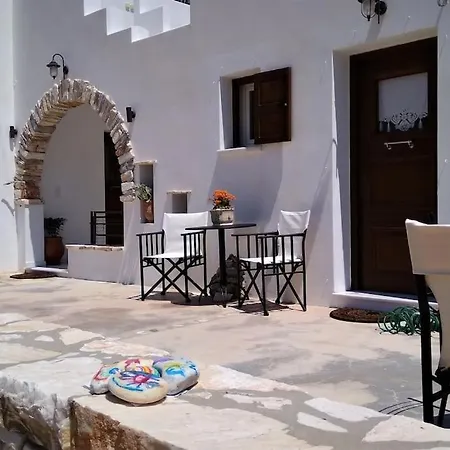Cozy & Private Panoramic Seaview Retreat - Naxos!