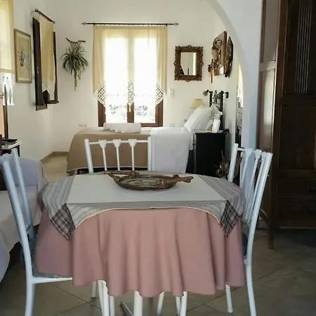 Cozy & Private Panoramic Seaview Retreat - Naxos! *