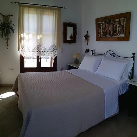 Cozy & Private Panoramic Seaview Retreat - Naxos! Appartamento *